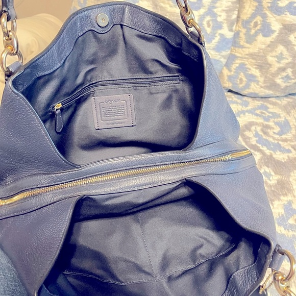 Classic Coach navy double strap shoulder bag triple compartment - Picture 6 of 7